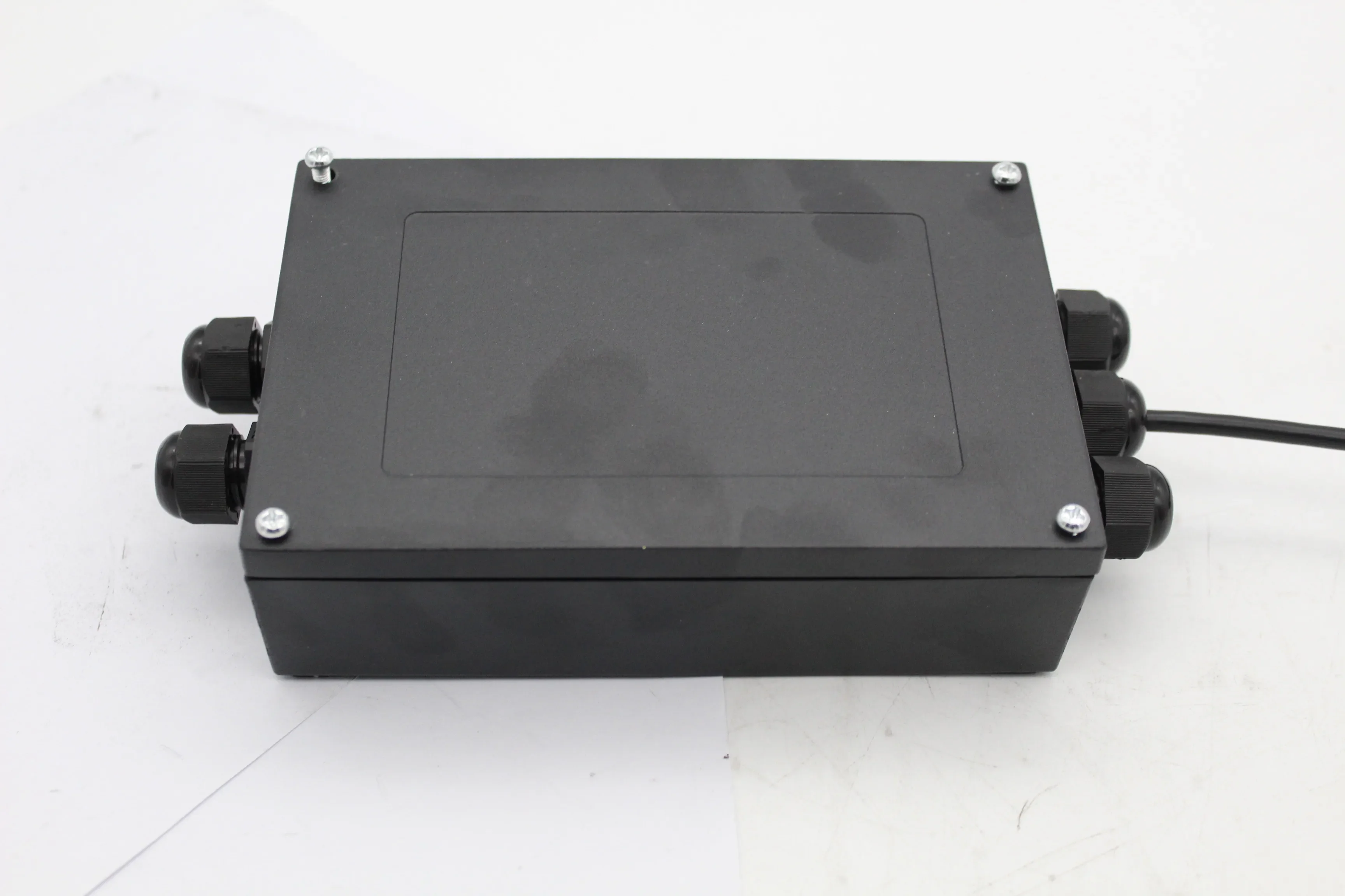 4 Channels Transmitter to convert the load cell signal to 0-5V/0-10V/4-20mA/0-20mA signal