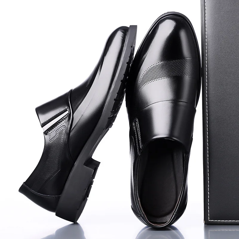 Top Quality Breathable Pointed Toe Mens Dress Shoes Spring Fall 2026 Square Heel Decent Office Formal Business Shoes Leather