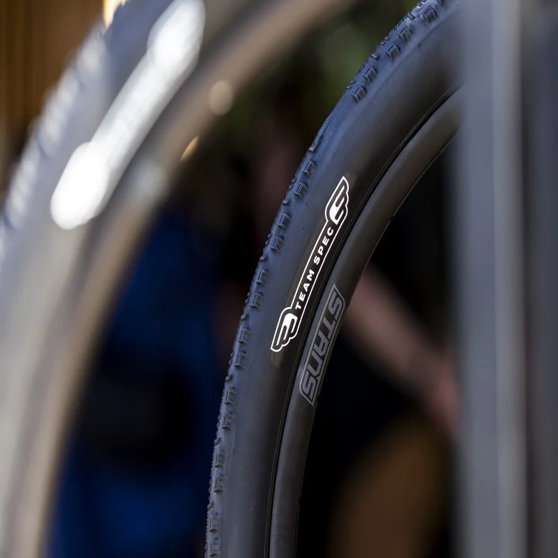 إطار خارجي للدراجات الجبلية ماكسيس أسبن طراز تيم إديشن للطرق الوعرة مقاس 29×2. و2.25 و2.4 قابل للطي