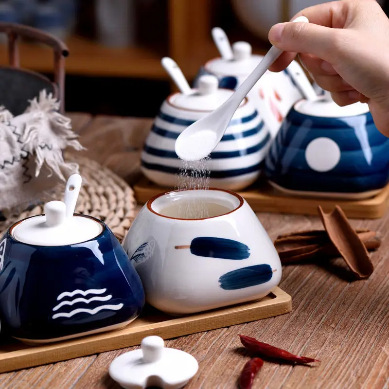 Creative Blue and White Porcelain Seasoning Jar Set Kitchen Salt Sugar Jar Chili Pepper Box Spice Jars Storage Kitchen Utensils