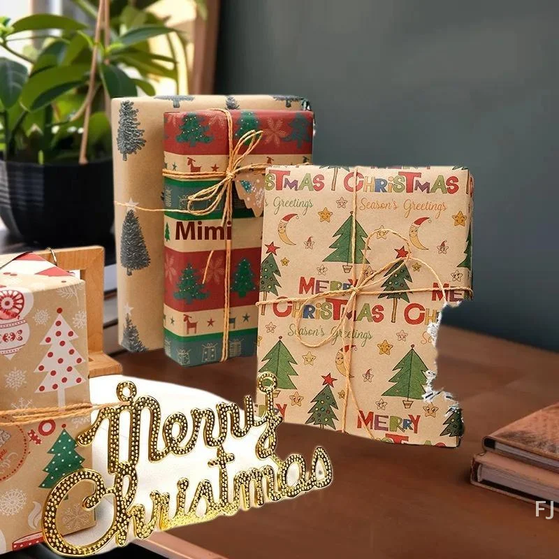 لفة ورق كرافت للعطلات بتصميم ندفة الثلج والشجرة، مثالية لتغليف الهدايا أثناء عيد الميلاد #2