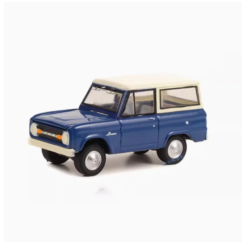 

Модель автомобиля Ford Bronco 1966, масштаб 1:64, из сплава