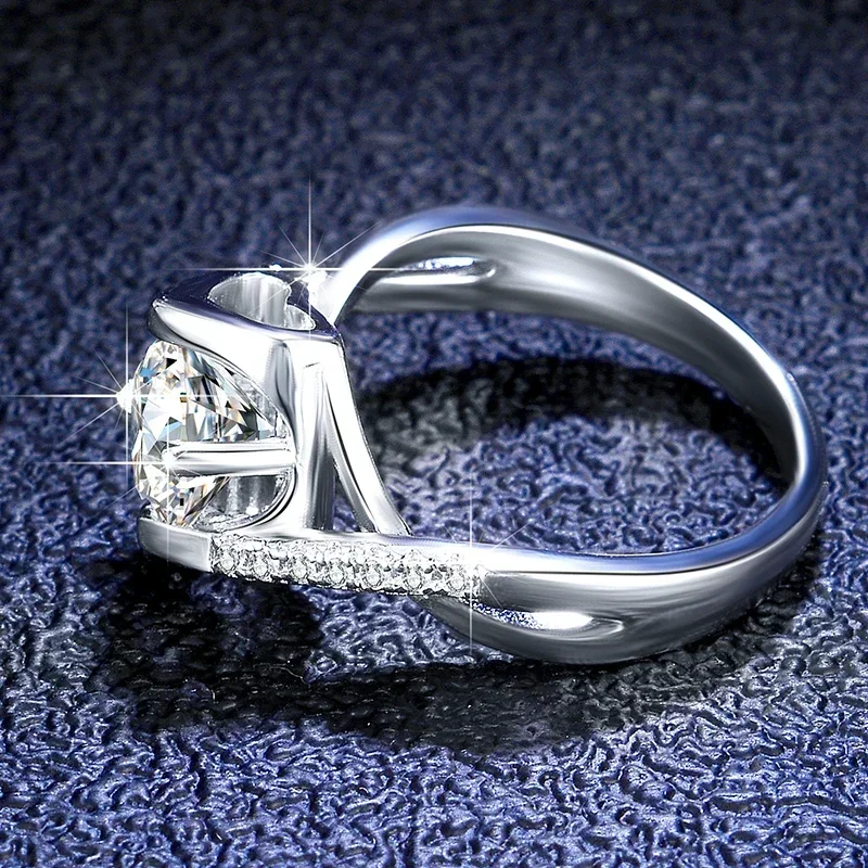 Cincin 100% asli 0.5/1ct karat Moissanite untuk wanita padat PT950 cincin Platinum mewah Moissanite berlian cincin pernikahan