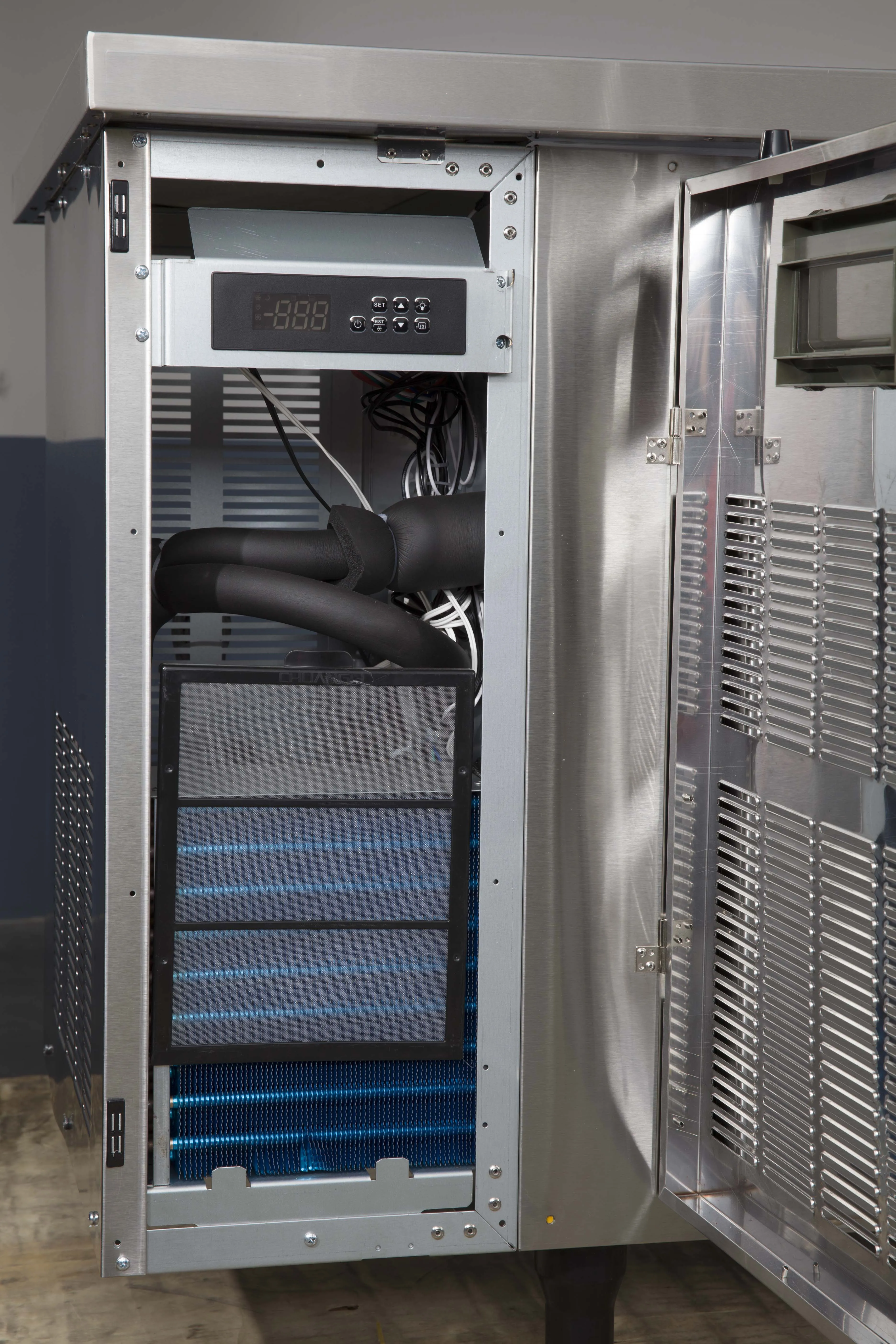 ثلاجة كتوريا KKR-12 الأوتوماتيكية ذات درجة حرارة واحدة لتبريد الهواء، ثلاجة تجارية #4