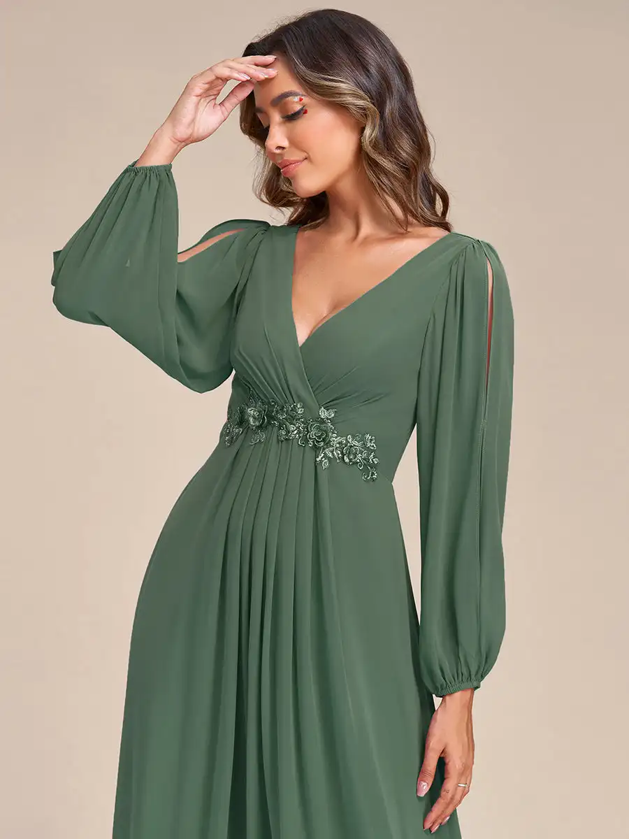 long elegant dress with sleeves Dylan & Davids Lace Short Sleeve Evening Dress, Formal Black Gown for Galas, Women's, Size: Small The dress is fully lined for comfort and opacity Long Sleeve Dresses: Designer Styles