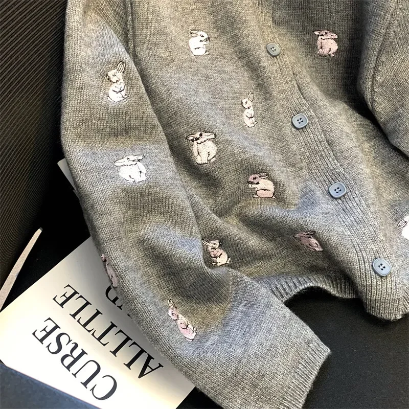 Cárdigan bordado para mujer, abrigo de punto suelto, cuello redondo, Tops, prendas de vestir exteriores de color puro, otoño e invierno, novedad de 2024