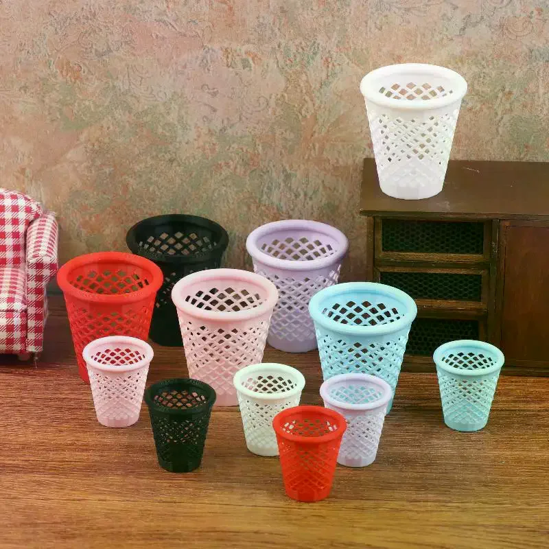 1/12 Dollhouse Mini Hollowed-out Trash Can Model Kitchen Funiture Accessories For Doll House Decor Kids Pretend Play Toys Gift