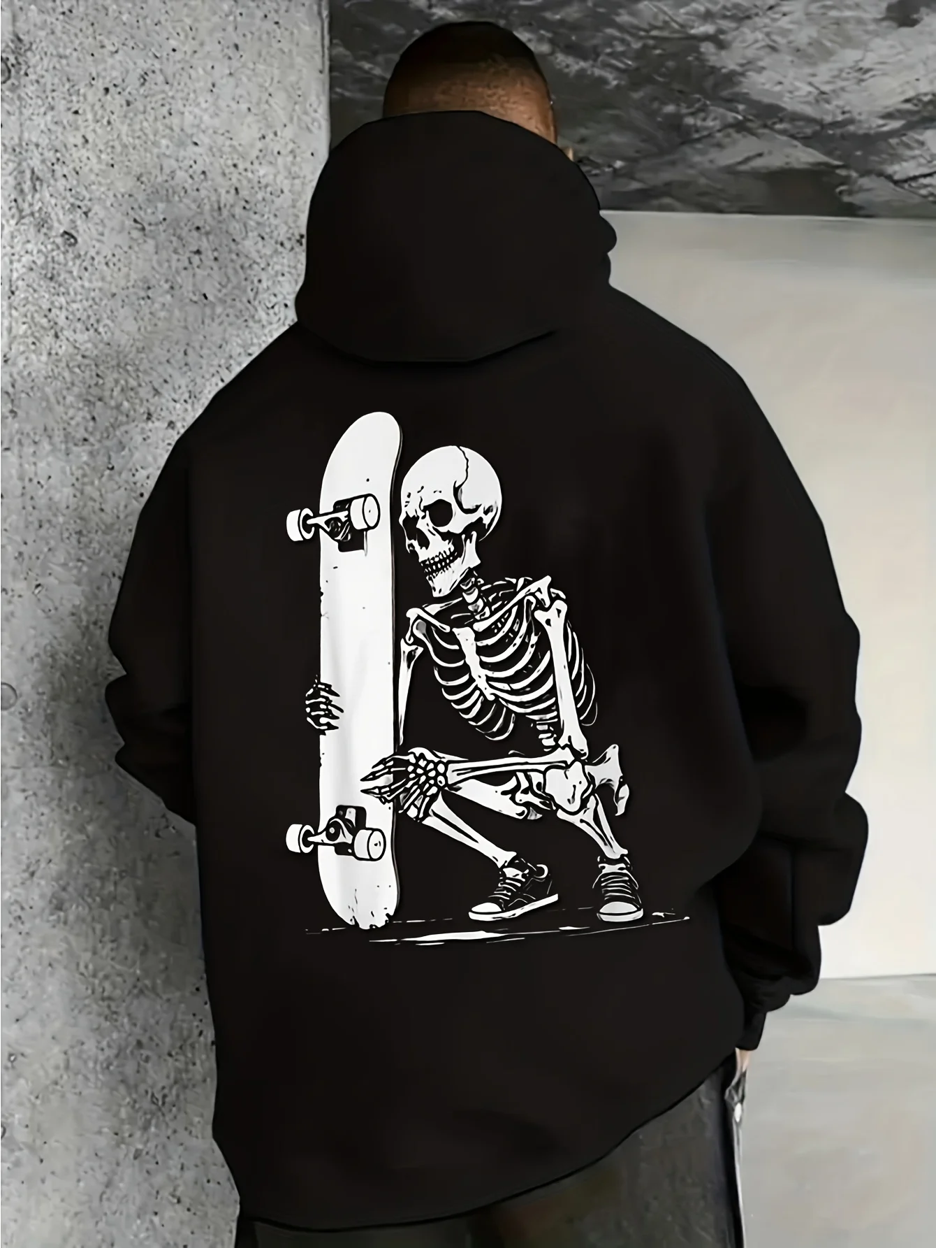 Men's Hooded Sweatshirt, Retro Skateboard Skull Print, Urban Style Long-Sleeved Pullover, Large Size