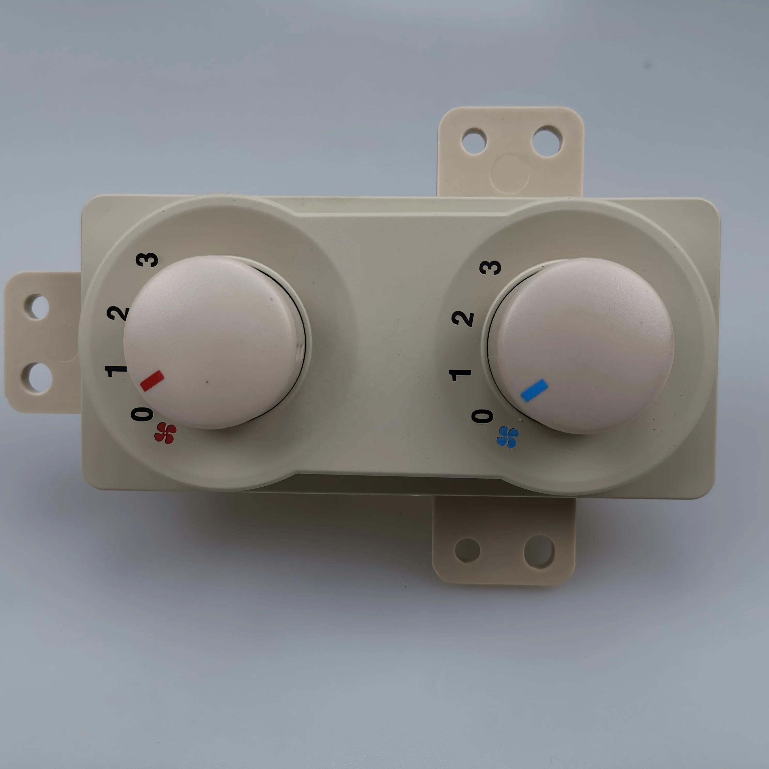 

SAIC MAXUS V80 Rear air Conditioning Control Panel C00022210-D012