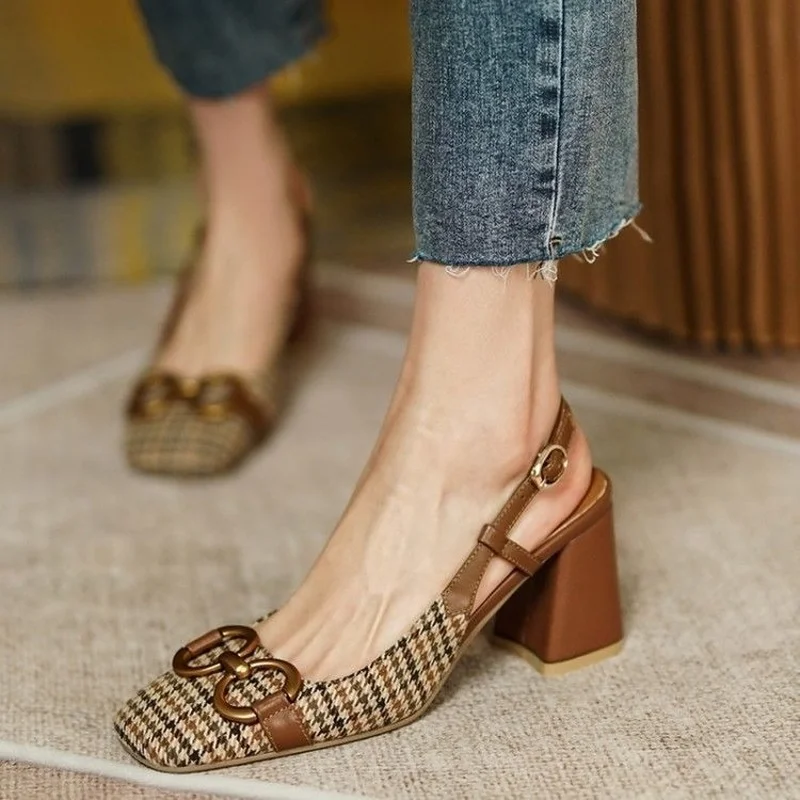 Retro Plaid Sandal Medium Block Heels Chunky Designer Mirror Luxury Sandals Woman Summer Brands Women\'s Shoes Trend 2024 Roman