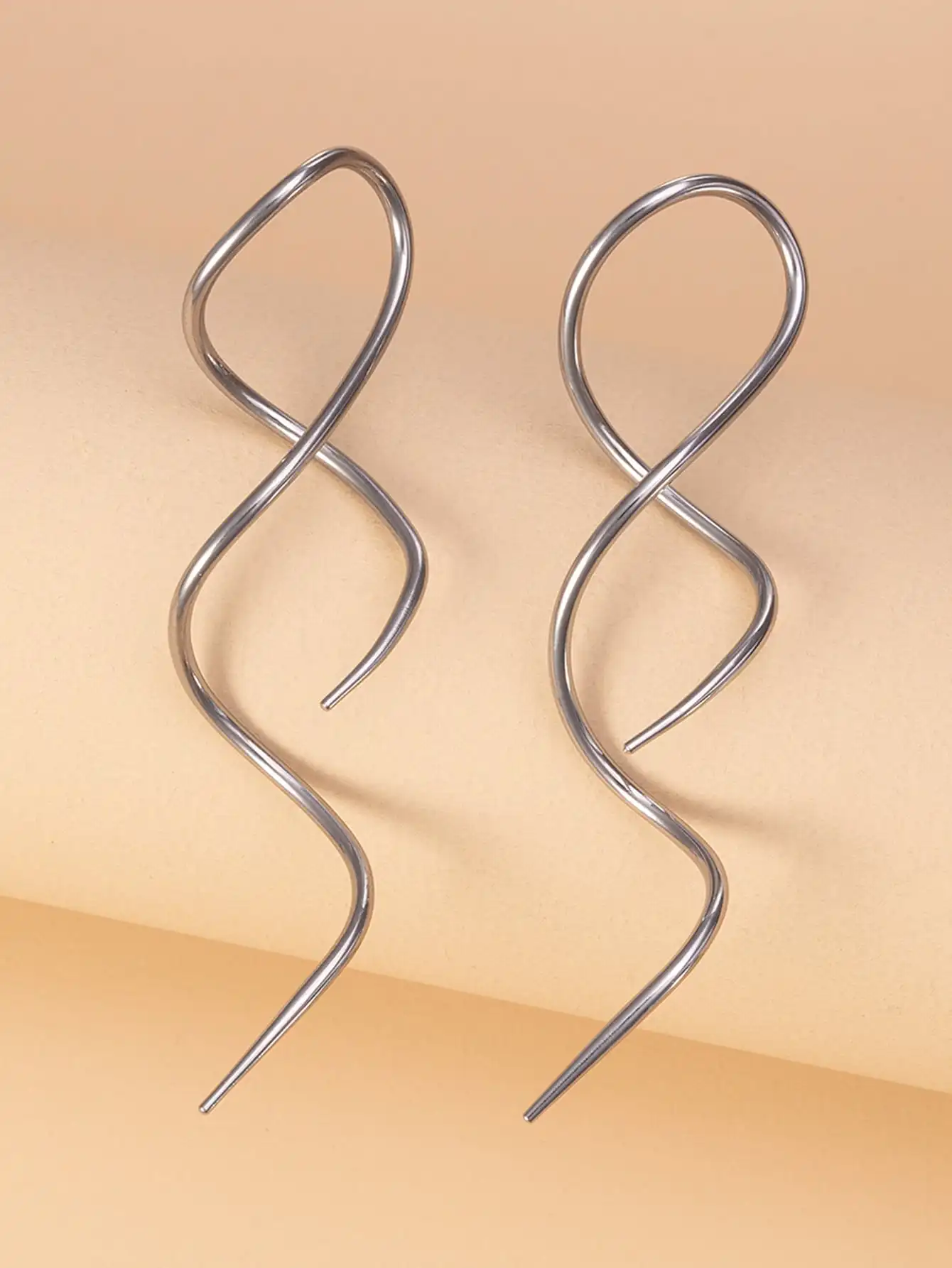 

Спиральные серьги для женщин, элегантные металлические украшения для ушей, дизайн-гвоздики 16G/1.2мм