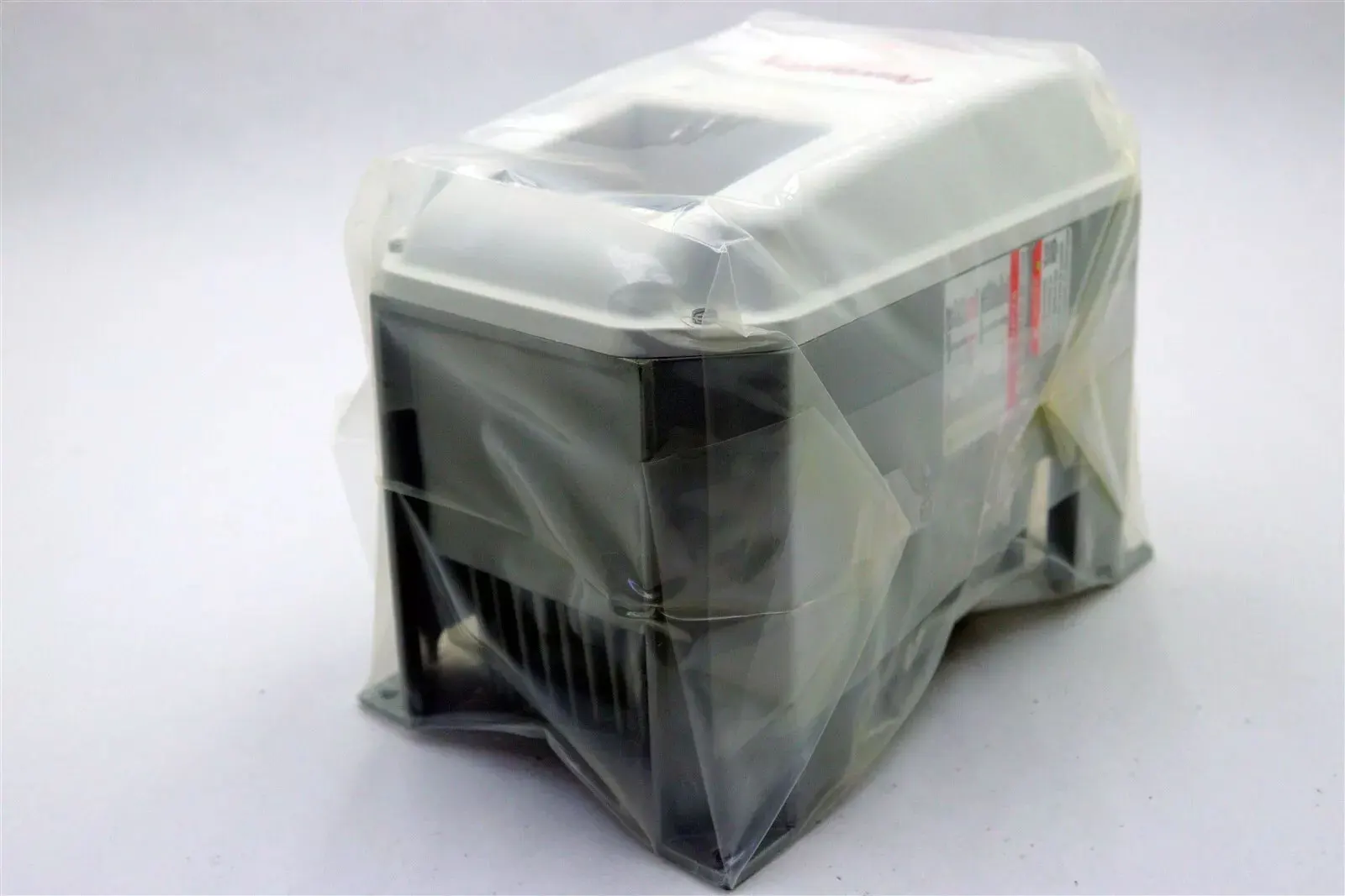 22B-D2P3C104, 22B-D2P3F104, 22B-D2P3H204, 22B-D2P3N104, 1 년 보증, 신제품