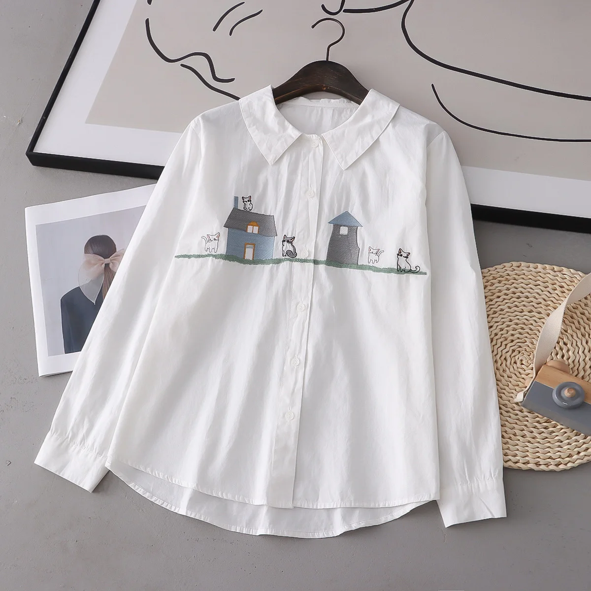 

White Women Blouse 2024 Long Sleeve Cotton Houses Dogs Embroidery Blouse Casual Button Design Turn Down Collar Female Shirt