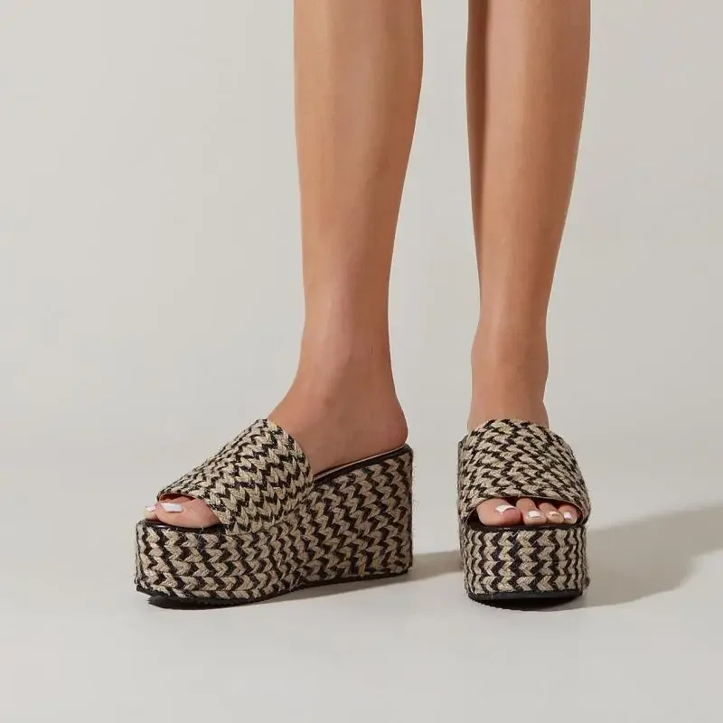Fashion Women Slippers Wisteria Wedges Round Toe Slip-On Street Style Korean Style Platform Weave Mixed Colors Women Shoes New