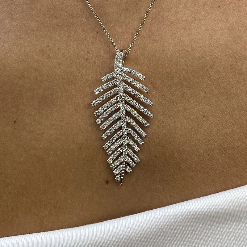 2.4Ctw Round Cut HPHT Lab Grown Diamond Leaf shape Pendant Necklace Sparkly 14K 10K Gold/925 White Silver Diamonds Necklace