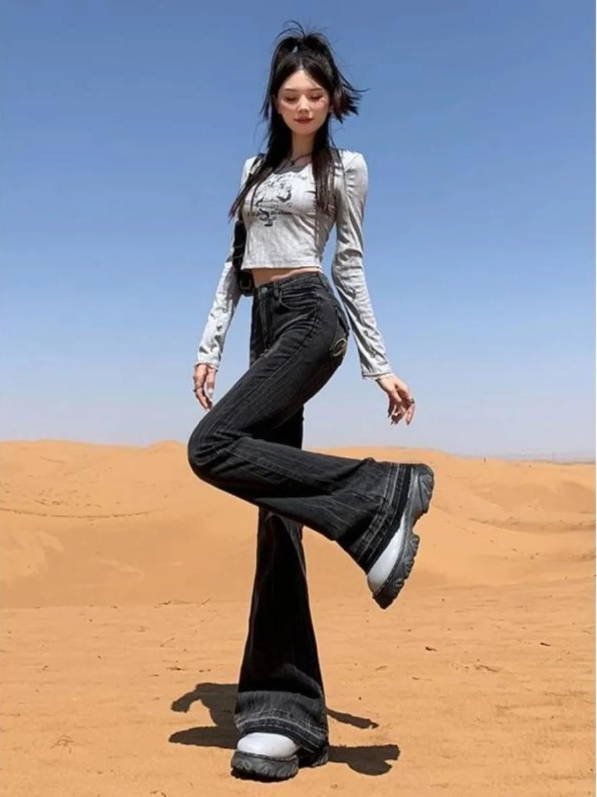 

Джинсы-клеш с высокой талией и вышивкой, женские повседневные джинсы с высоким поясом, длиной до щиколотки, весенняя новинка