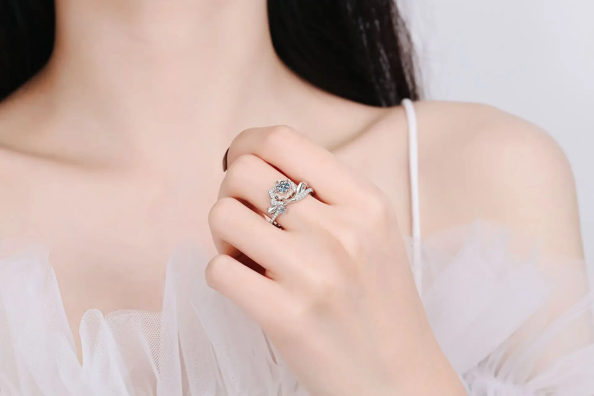 18K White Gold Luxury Rings for Women Child Rose Gold Platinum Pt950 0.5 Carat Moissanite Diamond Ring Wedding Fine Jewelry
