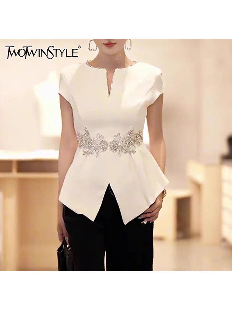 

TWOTWINSTYLE Solid Slimming Spliced Beading Elegant Jackets for Women V Neck Short Sleeves Tunic Split Jacket Female Fashion New