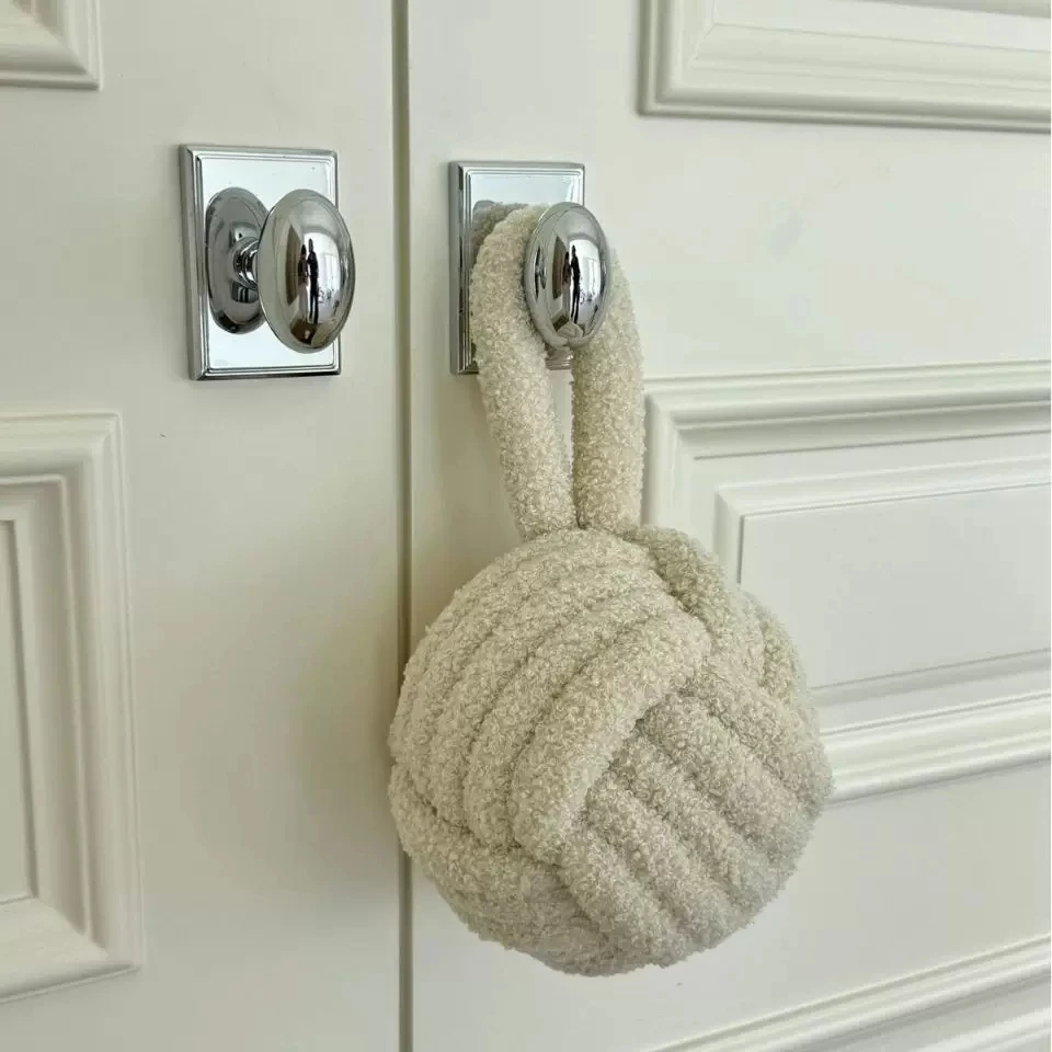 Creative Spherical Lamb Fleece Door Knob Bumper Hanging Door Stopper No Drilling Mute Anti Collision Home Decor