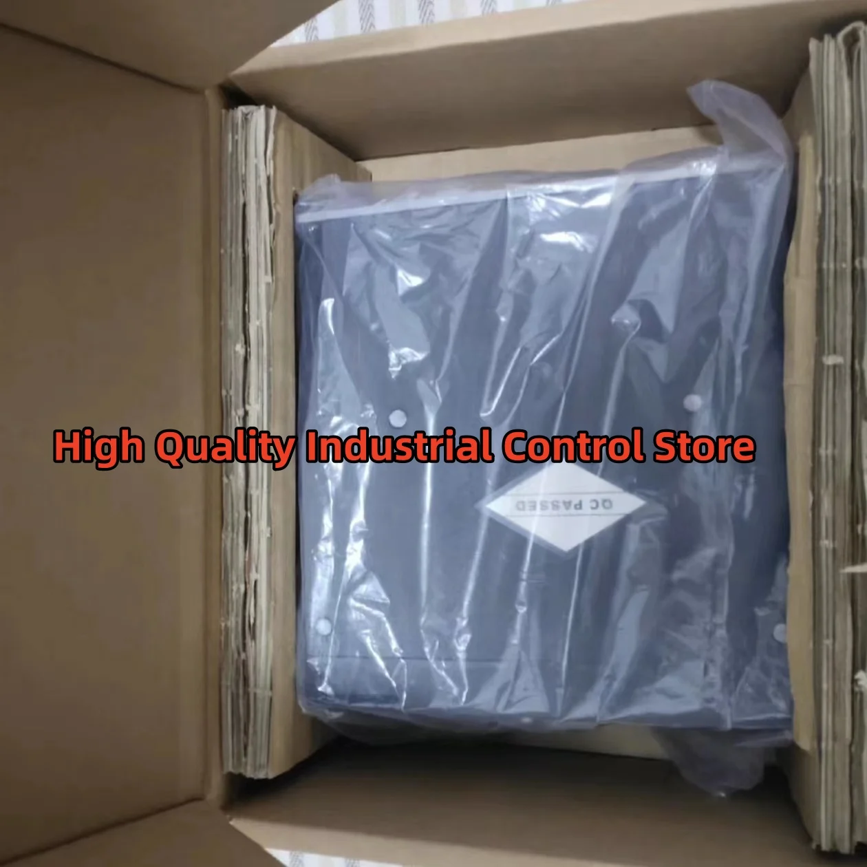 Neu im Karton IS620FS2R8I IS620FS2R8I-RT Servoantrieb