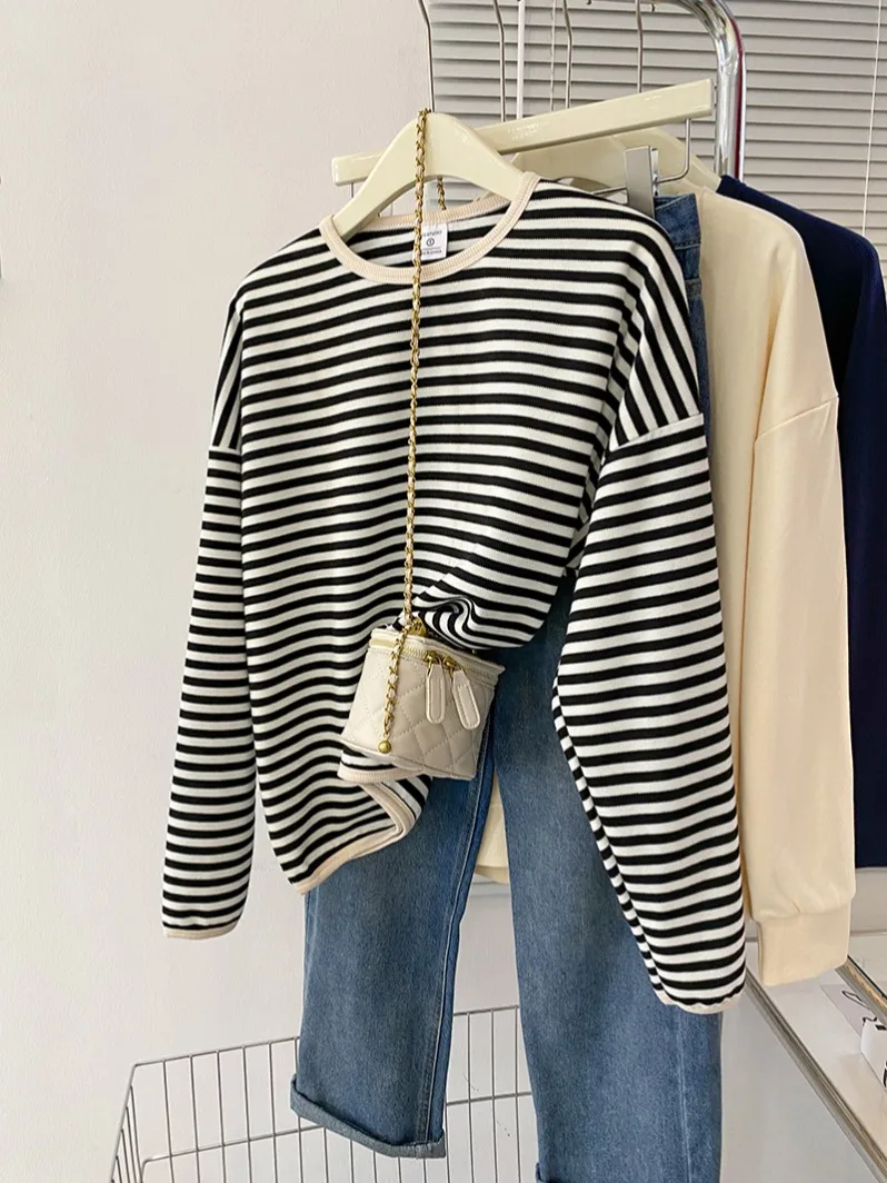 韓国スタイルインストライプスウェットシャツコントラストカラールーズフィット長袖プルオーバー春のファッション怠惰な多用途トップ