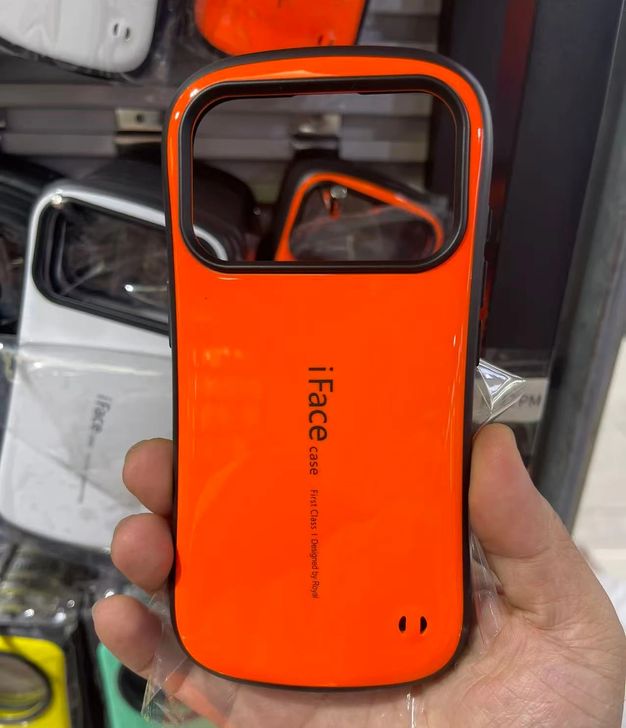 iFace Candy Generation Series mobile phone cases are suitable for iPhone 17 16 Pro 15 14 13 12 11Pro Max 13 12 small waist case