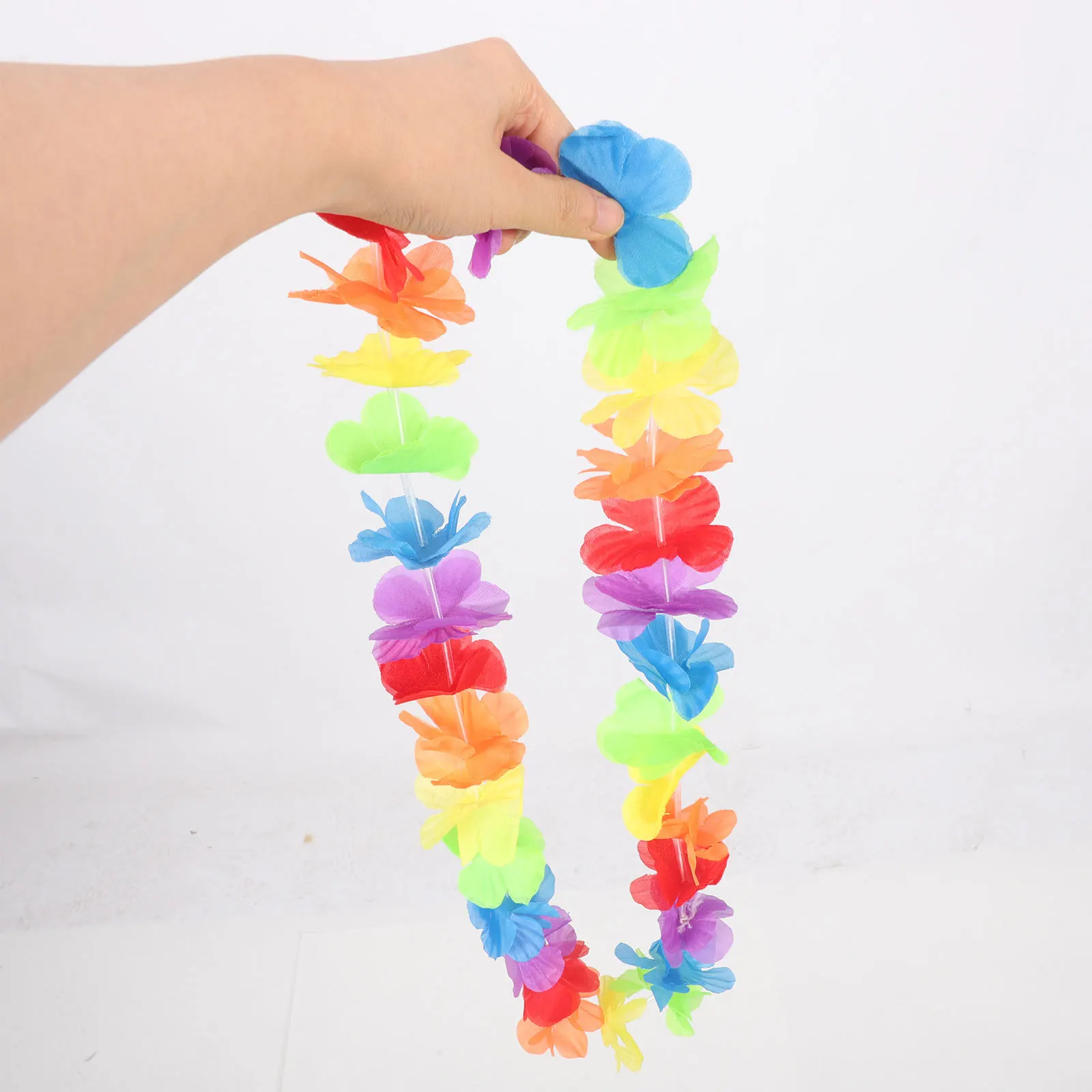

10Pcs Hawaii Wreath Necklace Colorful Flower Garland Pendant Natural Vivid Hanging Ornament for Performance Beach Festival