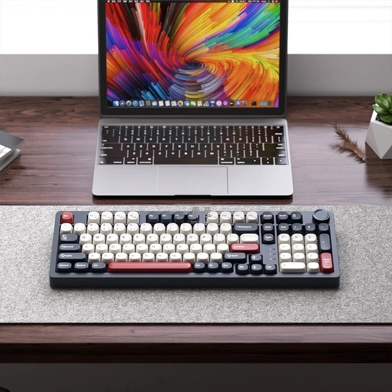 Thermal swapping and unplugging Qinglong keyboard three-mode red axis structure flame
