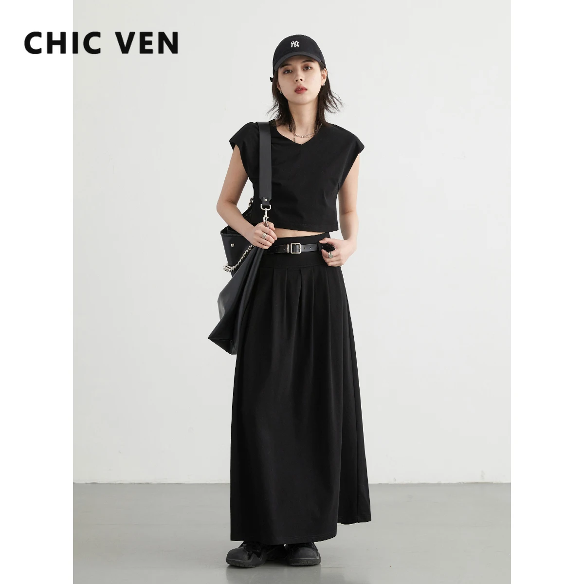 CHIC VEN Women Skirt Loose New V-neck Shoulder Pad Sleeveless T-shirt High Waisted Pleated Long Female Tees Summer 2024