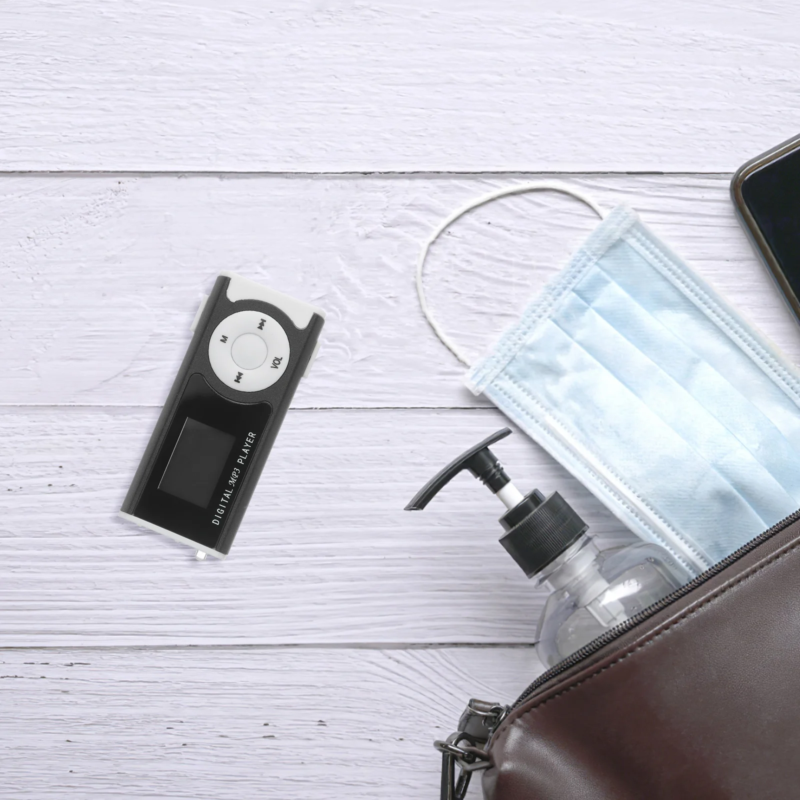 

Mini Clip Mp3 Player Black Compact Portable Digital Music Player Support 16GB Card Rechargeable Mp3 Wma