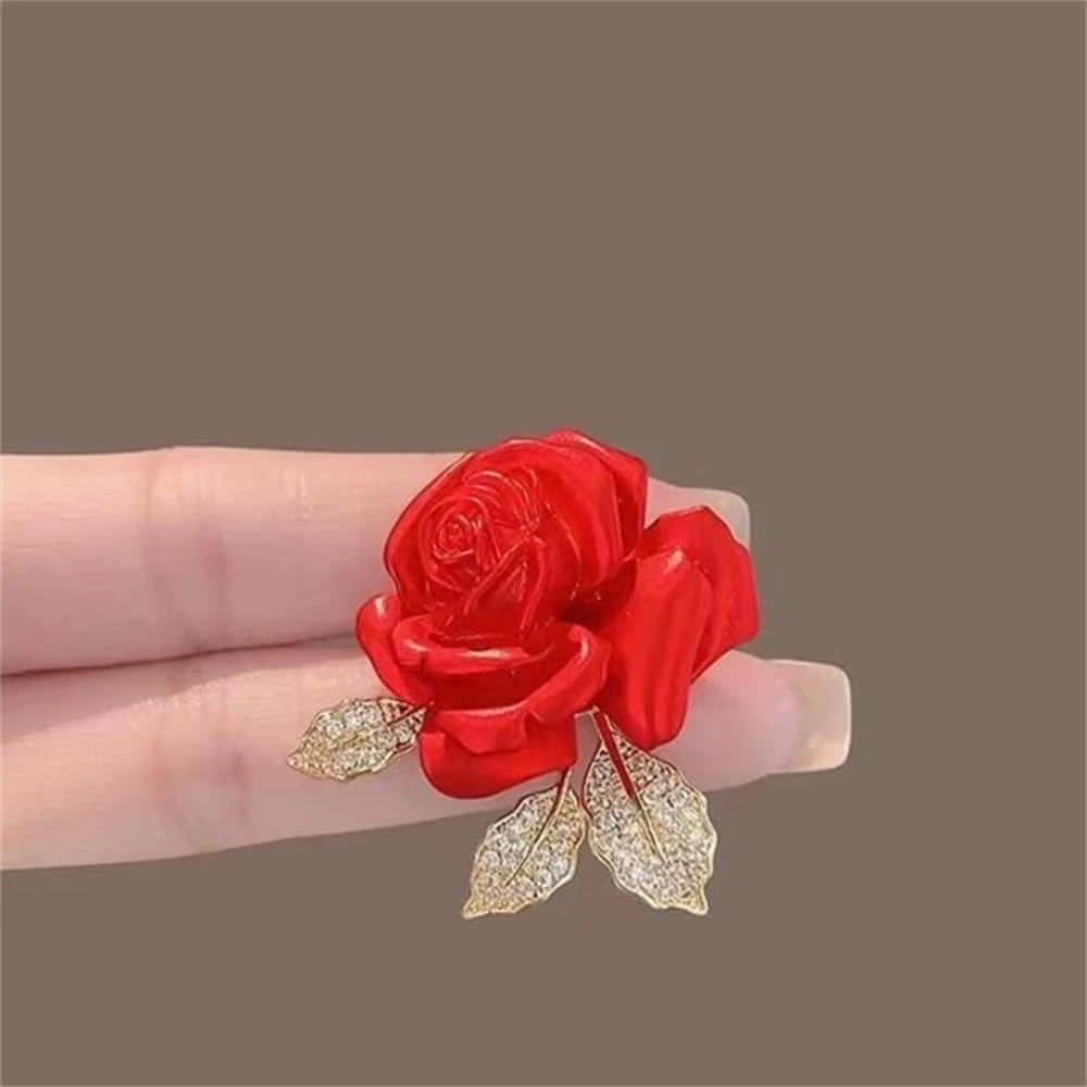 Temperament Pretty Peony Brooches for Women Rhinestone Flower Brooch Pins Bridal Wedding Dress Coat Jewelry Accessories