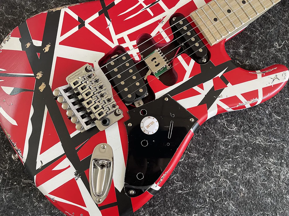 Electric Guitar with Heavy Relics,MAHOGANY body, red black and white paint, hand-made surface, free delivery