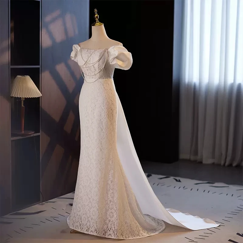 Elegant Lace Mermaid Wedding Dresses Sweep Train Bridal Gowns with Pearls