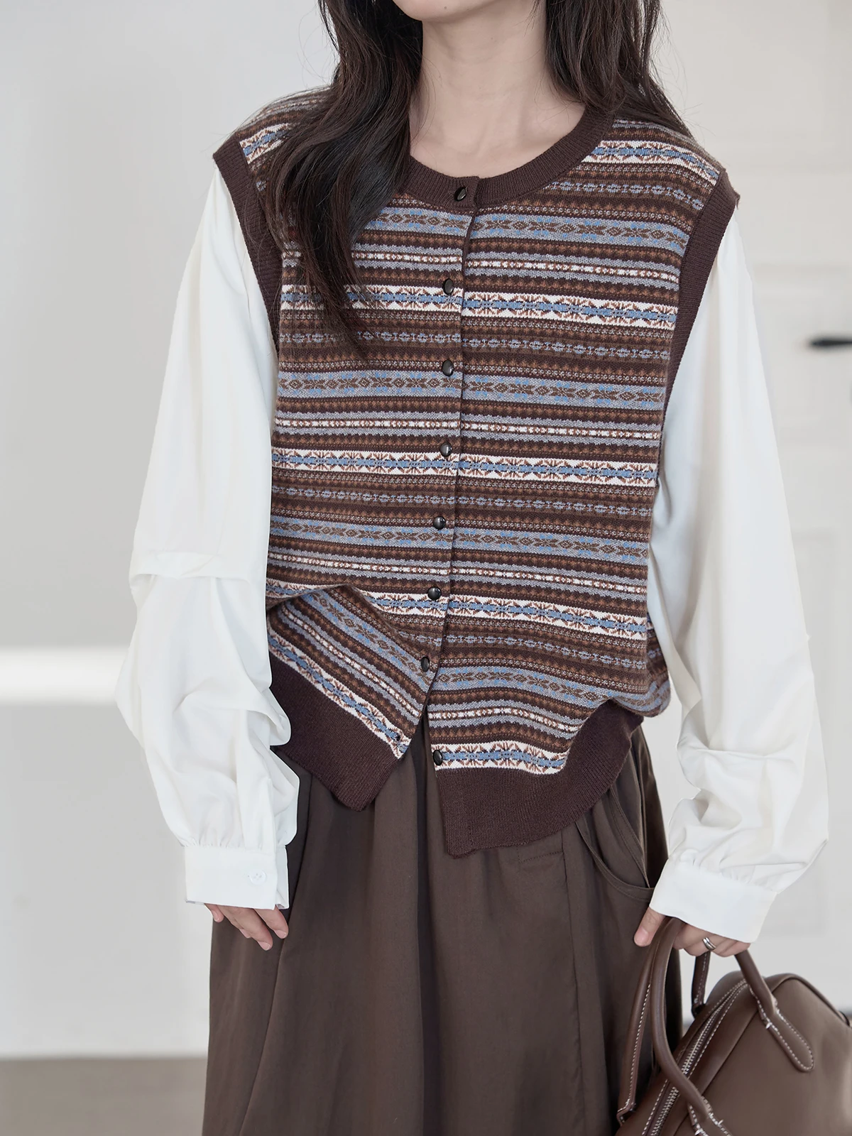 

Женский вязаный кардиган Ele в полоску, имитация двойки, весна 2026, новинка, винтажный, универсальный, очаровательный, открытый фасон