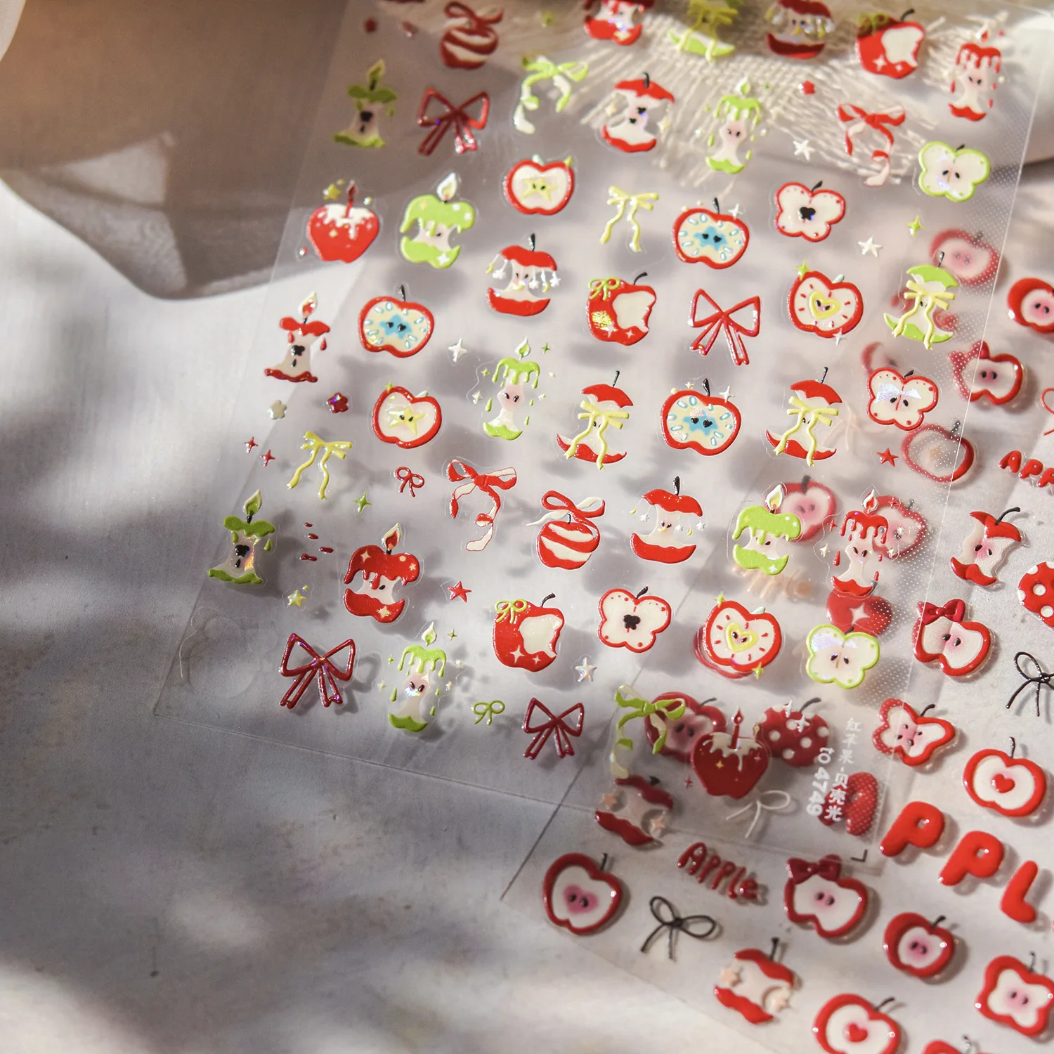 1 unidad de pegatinas para uñas de fruta 5D con estampado en caliente de gelatina ligera de concha, pegatinas para decoración de uñas de manzana verde y roja, regalo de manicura DIY para Nochebuena