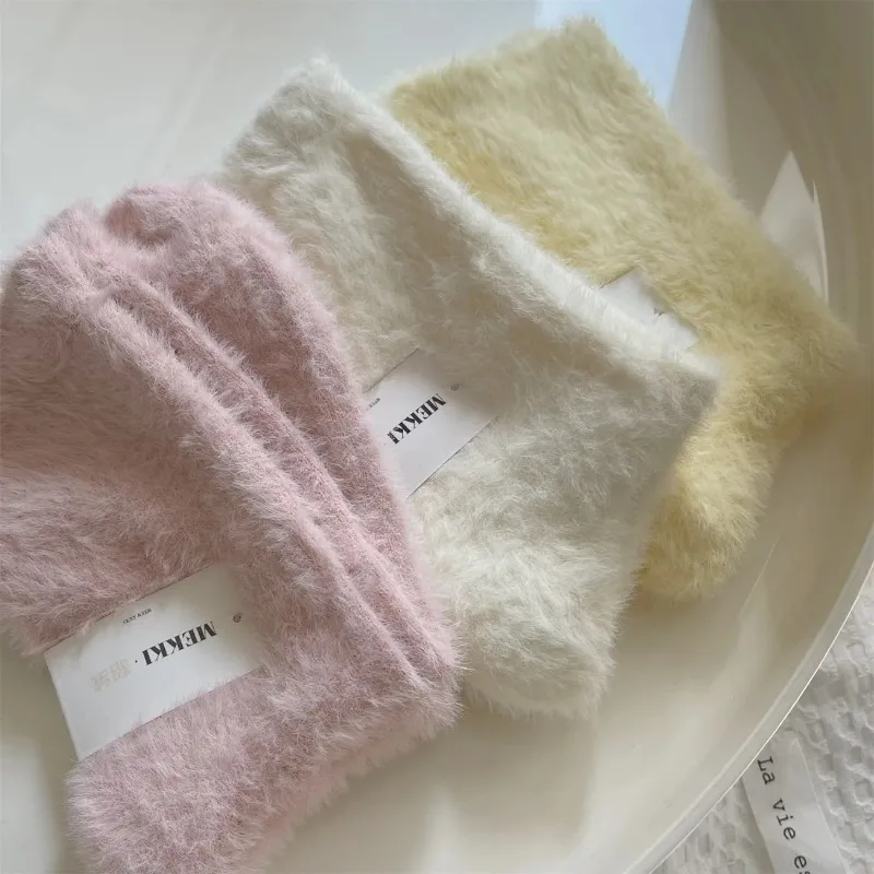 Winter Warm Plush Socks Thicken Soft Mink Fleece Socks for Women Girls Thermal Floor Sleep Socks Homewear Kawaii Fashion Socks