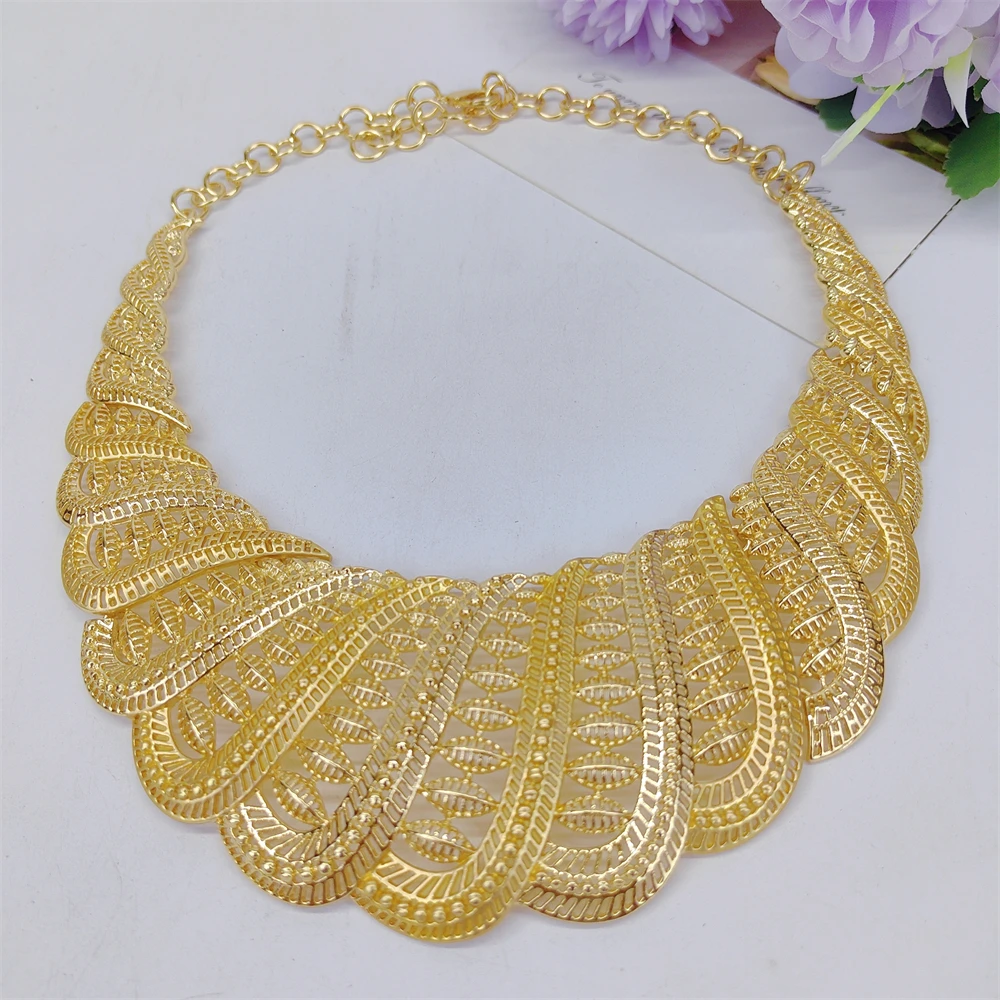 Set di Collane da Donna, Gioie - Women Accessories Dubai recensione e prezzo