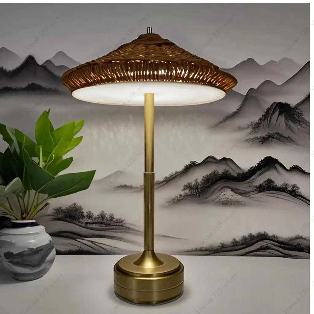Wiederaufladbare LED-Rattan-Tischlampe, einzigartiges Design, kabellose Schreibtischleuchte, pastorales Nachtlicht für Schlafzimmer, Kantine, Wohnzimmer, Arbeitszimmer
