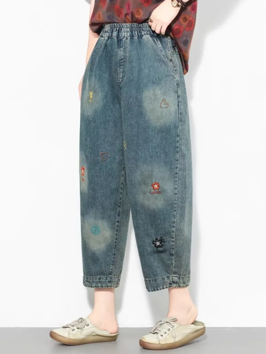 Retro Style Embroidered Casual Jeans Women's plus Size Denim Pants High Waist Loose Fit Summer 2026 Fashion Trend