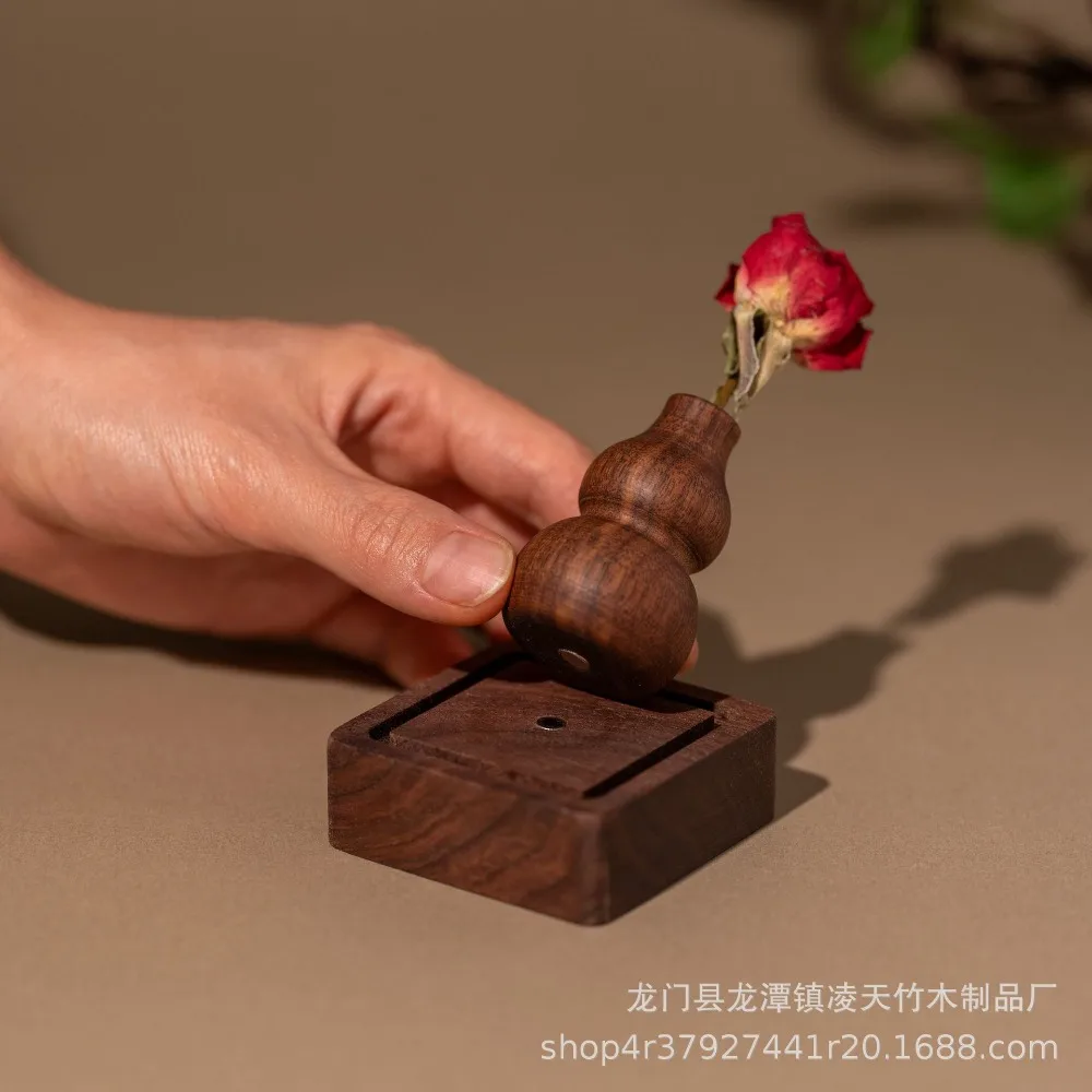 Petits cadeaux éclatants, gourdes en bois parfumées épaissies, décorations pour voiture et maison, arrangements floraux