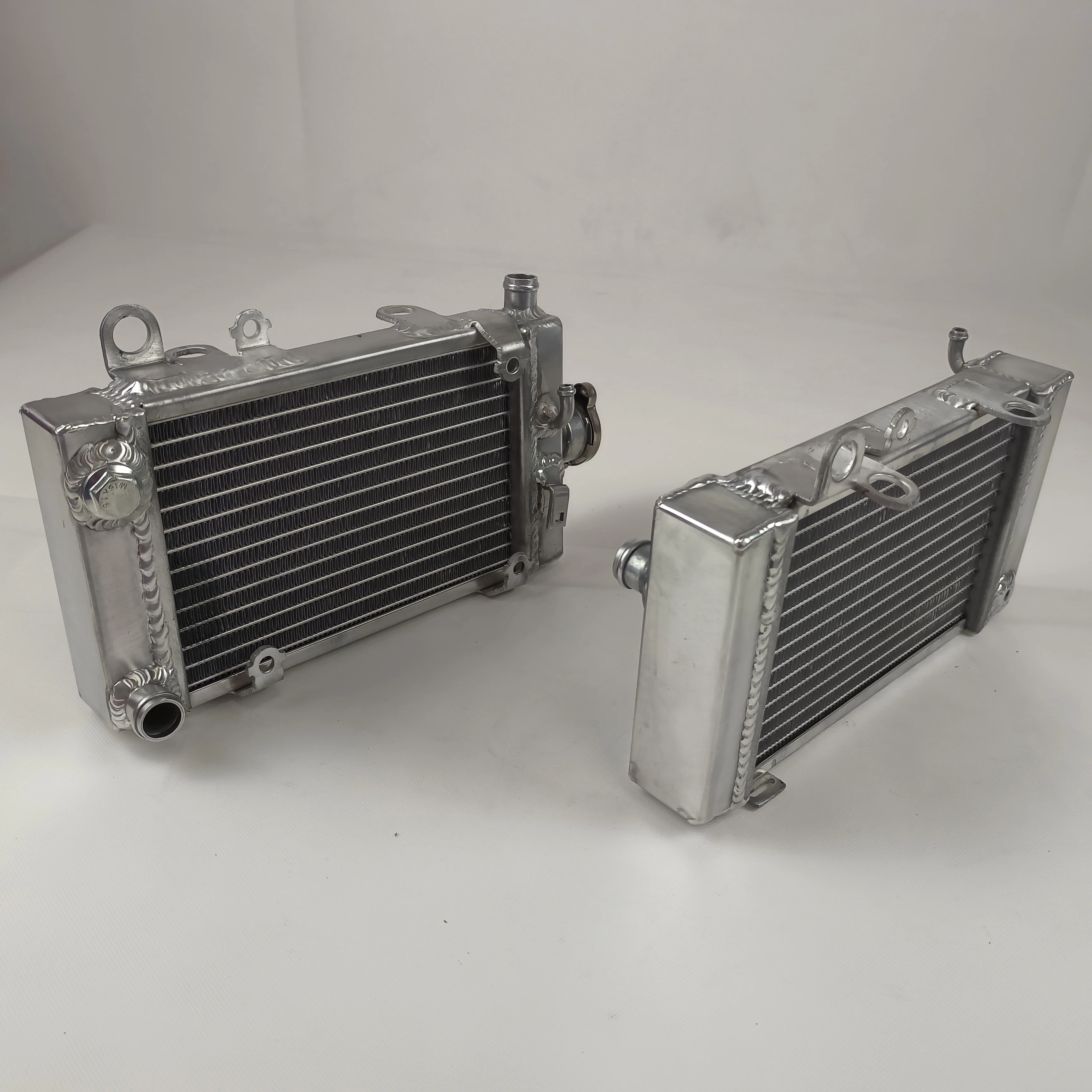 

For 2000-2006 Honda Transalp 650 XL650V XL 650 V Aluminum Radiator Cooler Cooling Coolant 2000 2001 2002 2003 2004 2006
