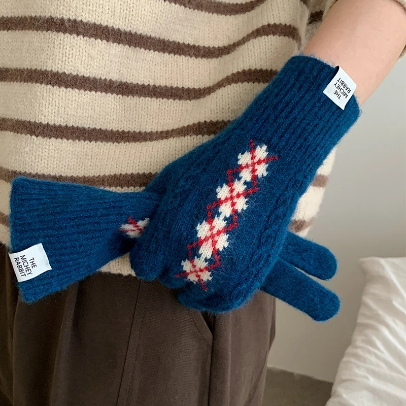 ถุงมือผู้หญิงลายดอกบิดเกลียว สำหรับฤดูหนาว ขี่จักรยาน ใช้หน้าจอสัมผัสได้ กันความหนาว ถักนิตติ้ง ป้องกันความเย็น ถุงมือยาว สไตล์เกาหลี