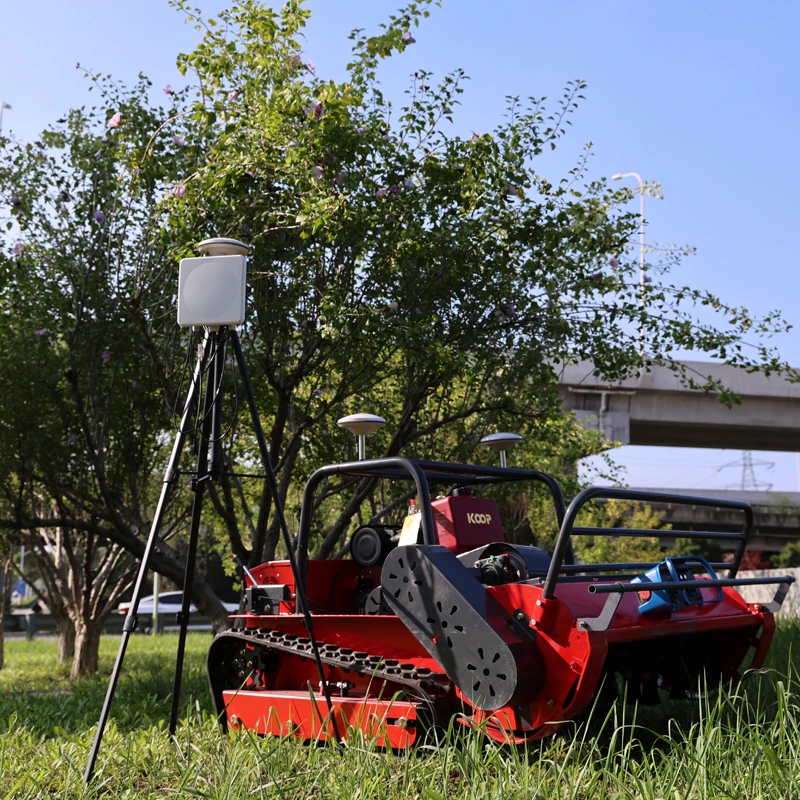 تحديث مخصص GPS بدون طيار عملية Flail Mower الزاحف Flail جزازة العشب عن بعد مع شهادة CE