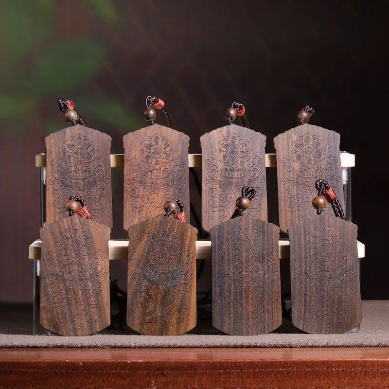 Agarwood wood carving of the eight and twelve zodiac signs, wooden protective crafts, unisex portable safety pendants, car hangi