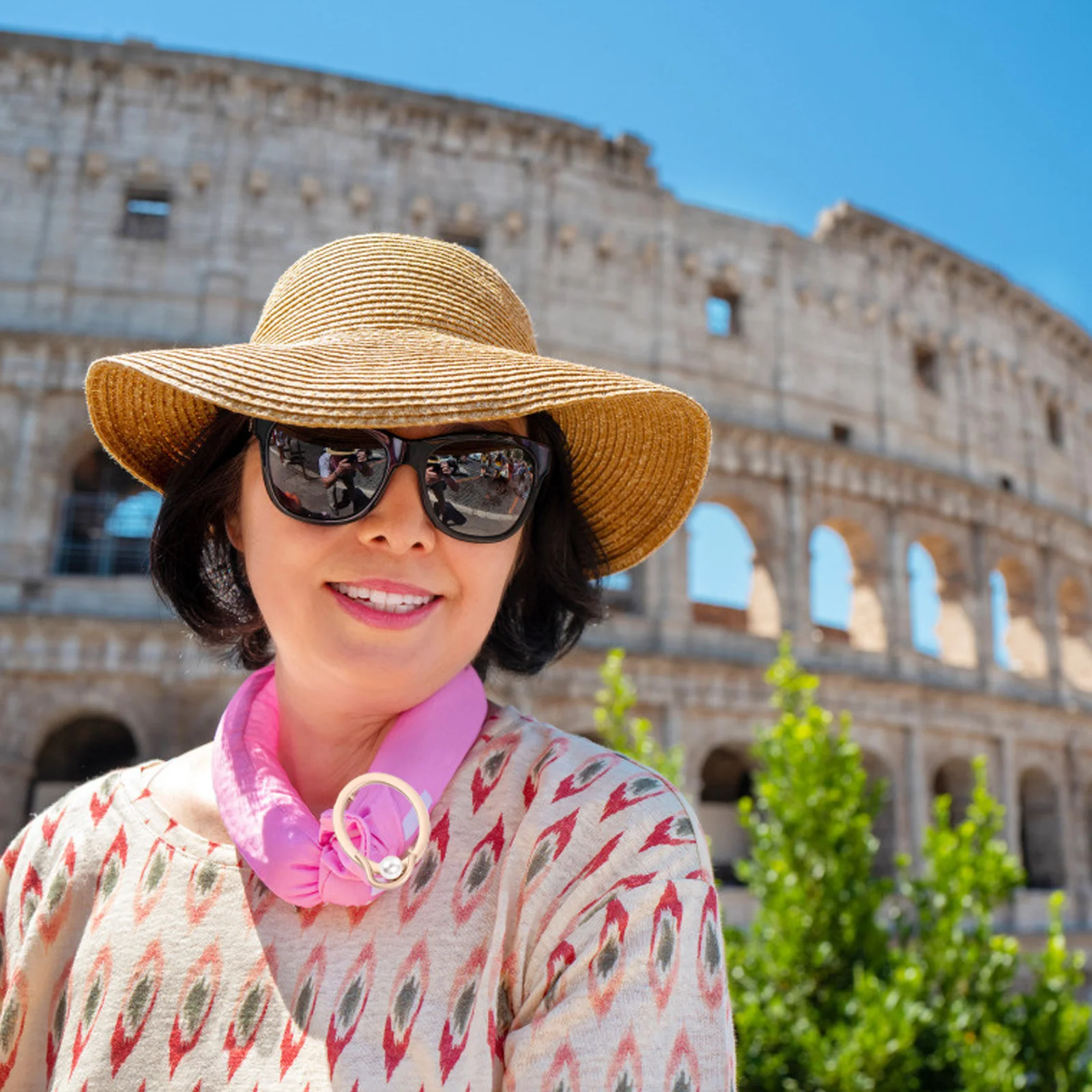 

4Pcs Silk Scarf Decorative Rings High Toughness Metal Buckles Rust Resistant Versatile for Casual Formal Stylish Elegant Outfit