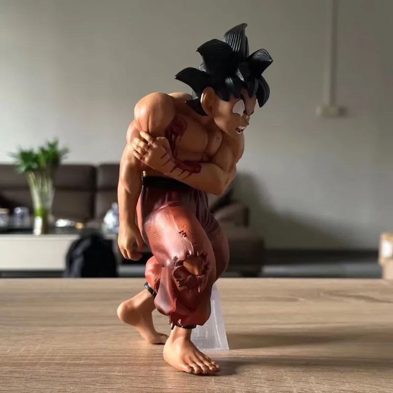 

New 20cm Dragon Ball Saiyan Injured Goku Battle Damaged Son Goku Boxed Hand-Official Ornament Model For Children's Gifts