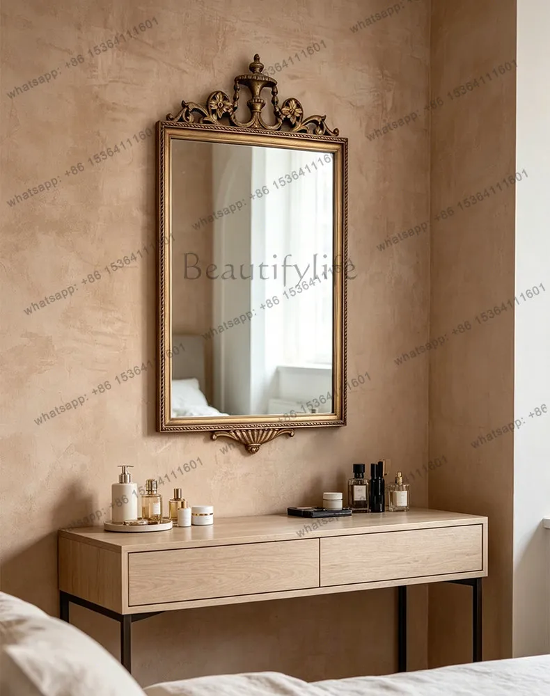 LD retro light luxury special-shaped makeup mirror advanced sense carved entrance bathroom decorative mirror