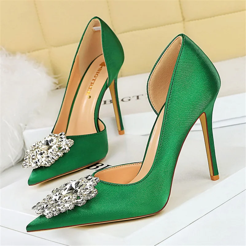 Women 7cm 10.5cm High Heels Green Gold Pumps Lady Wedding Party Low Heels Bling Crystal Pointed Toe Silk Satin Nightclub Shoes