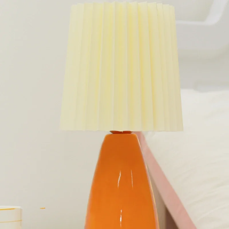 

Nordic Pleated Table Lamp Bedroom Bedside Lamp Simple Modern Creative Dormitory Small Night Lamp
