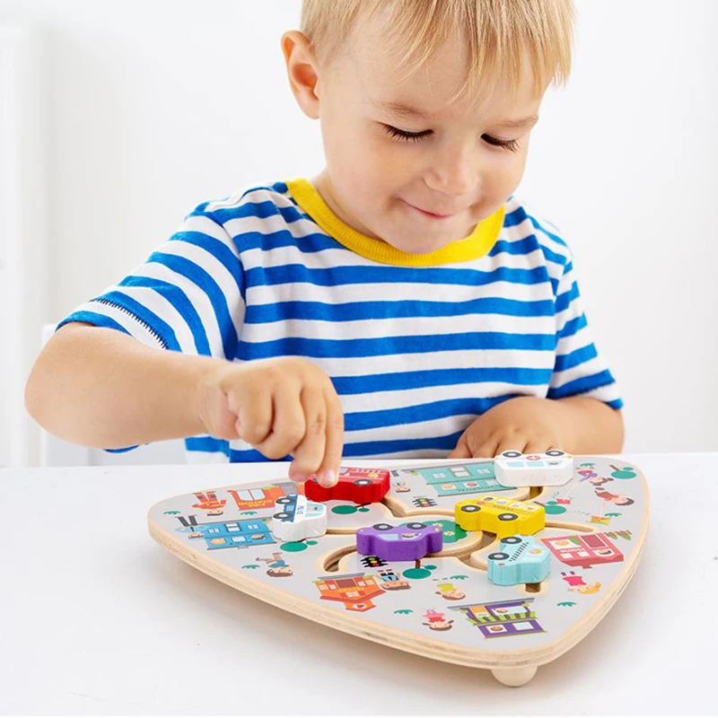 1pc Dreieckige Holz Track Paarung Spielzeug Cartoon Slider Bewegliche Farbe Form Anerkennung Spiel Geeignet für Kinder Alter 3 +